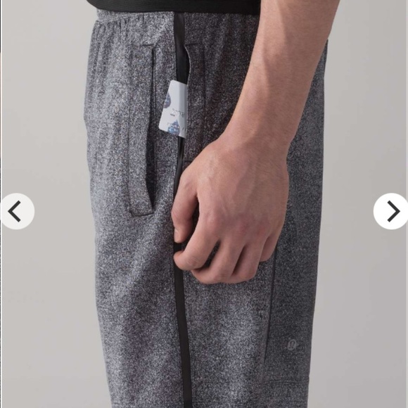 Lululemon Pace Breaker Short 9” Size Large Gray - Picture 5 of 14